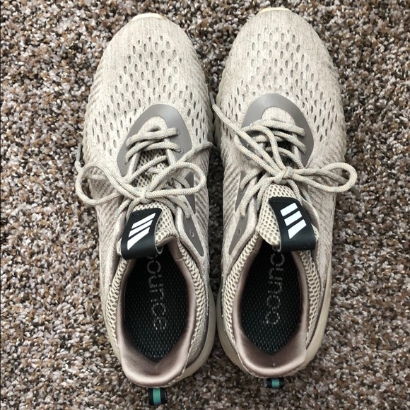 tan alphabounce